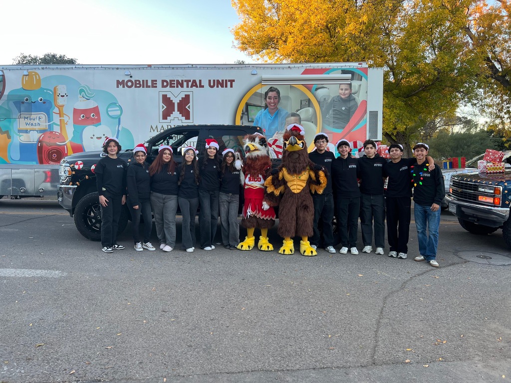 SCV35 students at the Christmas Light Parade December 9, 2025
