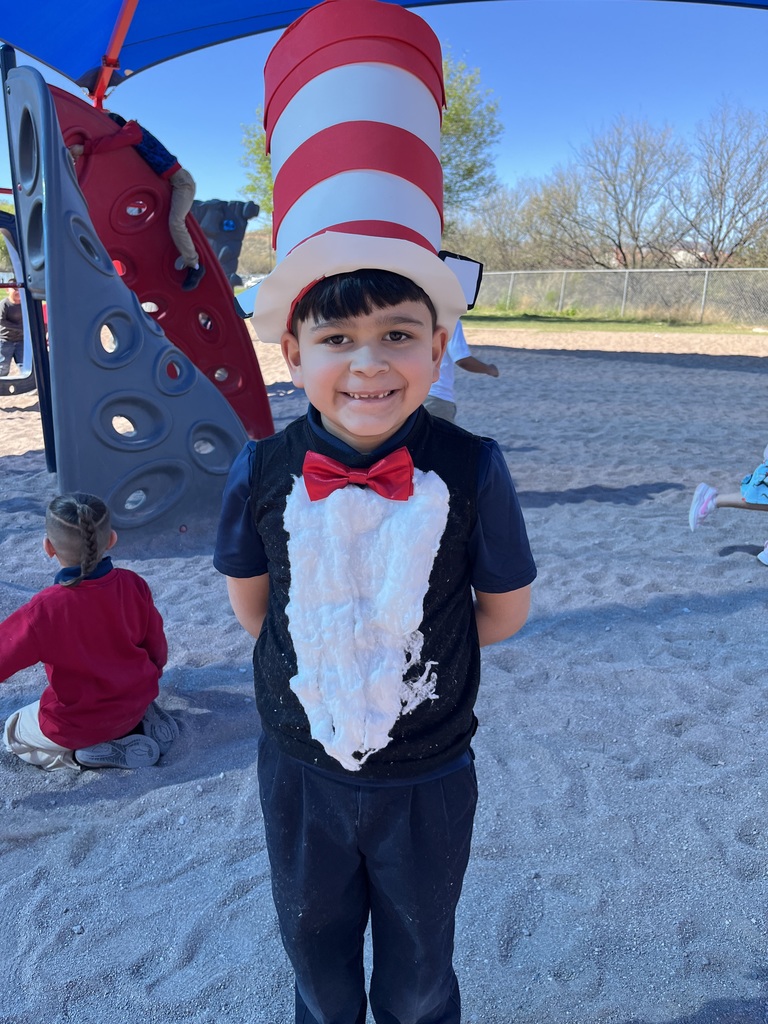 Love of Reading Spirit Week 