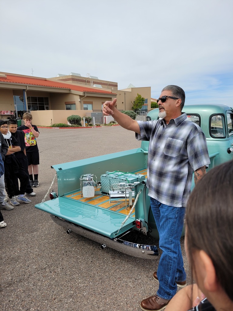 trunk of lowrider
