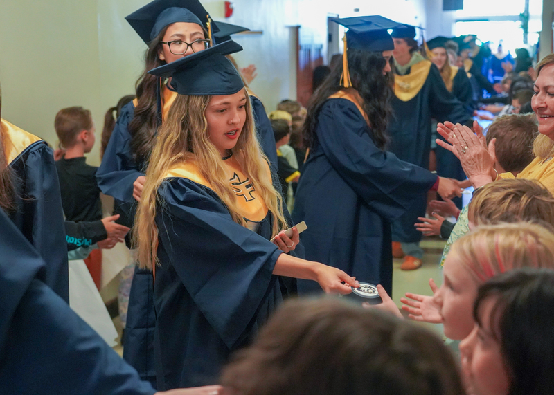 sfhs seniors who inspire parade