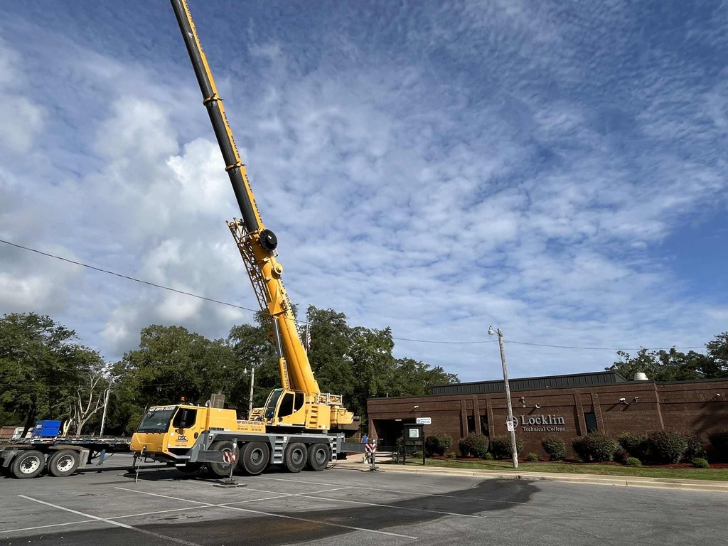 Crane in front of Building 1