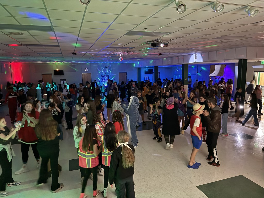 happy halloween dance