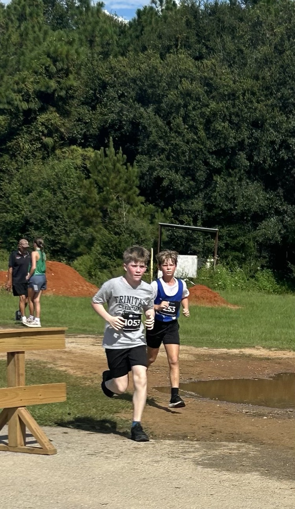 2 dudes running