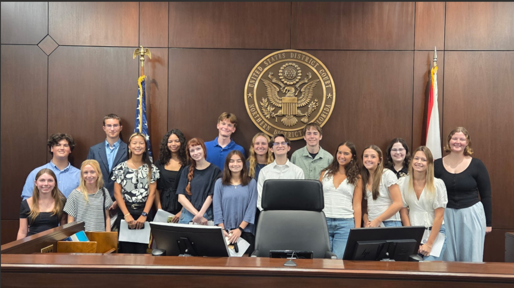 Photo of students from Gulf Breeze Honor Society, Rho Kappa