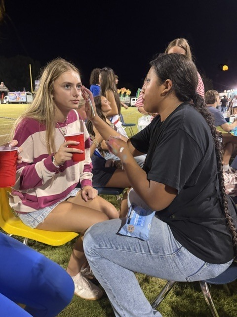 PHS Spanish Honor Society students celebrate Homecoming and Hispanic Heritage Month