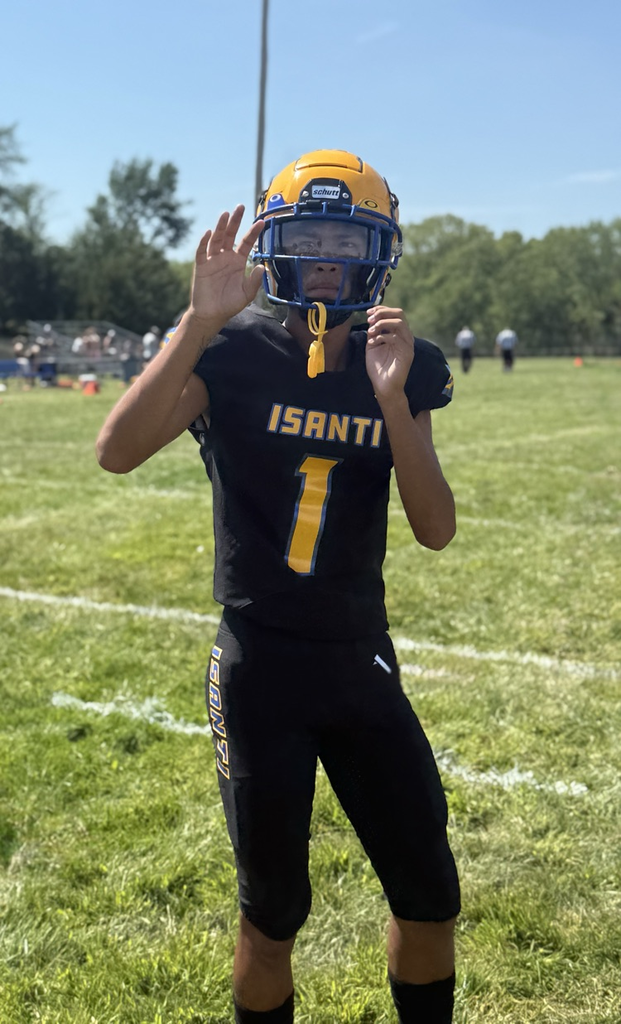 football player practicing
