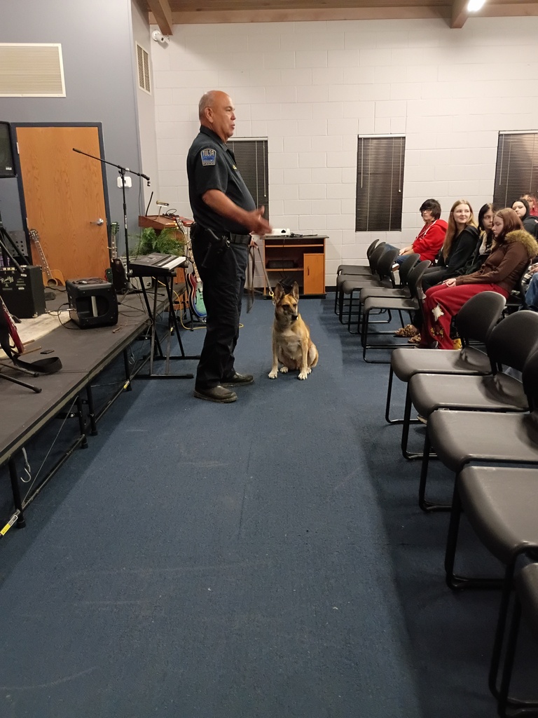 Speaker Officer Sanders and K9 Wile E