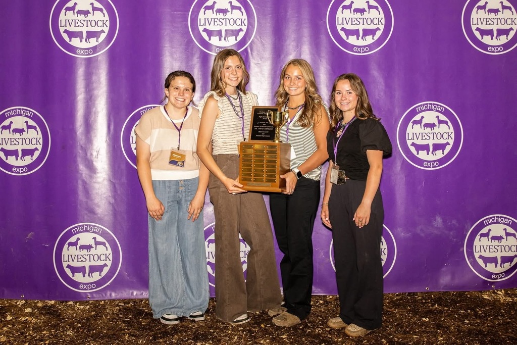 Team members: Addison Dahms, Addison Elliott, Alivia Elliott, and Anna Dahms.