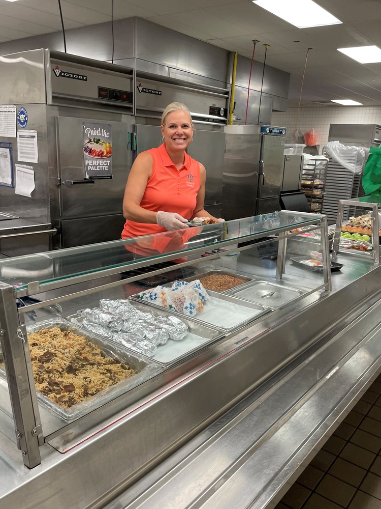 Principal Drum serving Lunch
