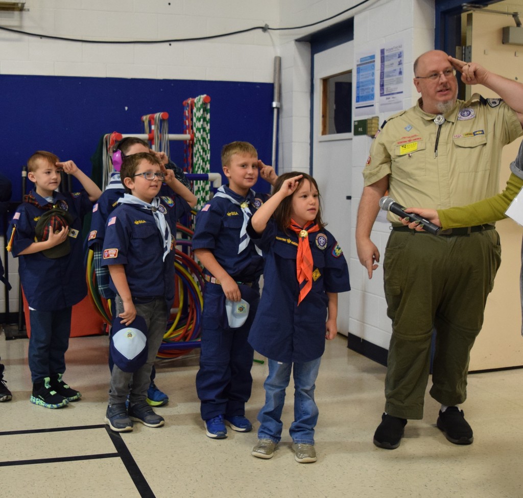 Pack 1 leading us in the Pledge of Allegiance