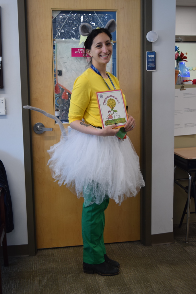Mrs. Rosenberg dressed as Chrysanthemum.