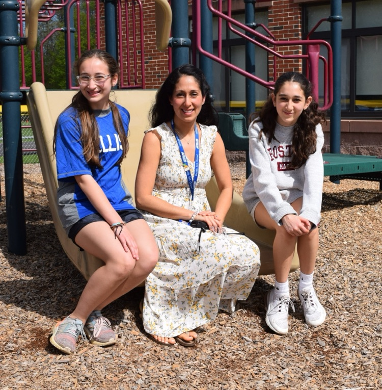 Mrs. Latham and her daughters 