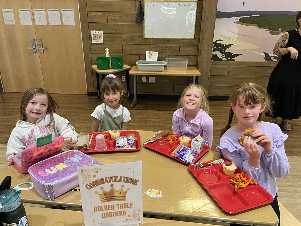 golden lunch table 