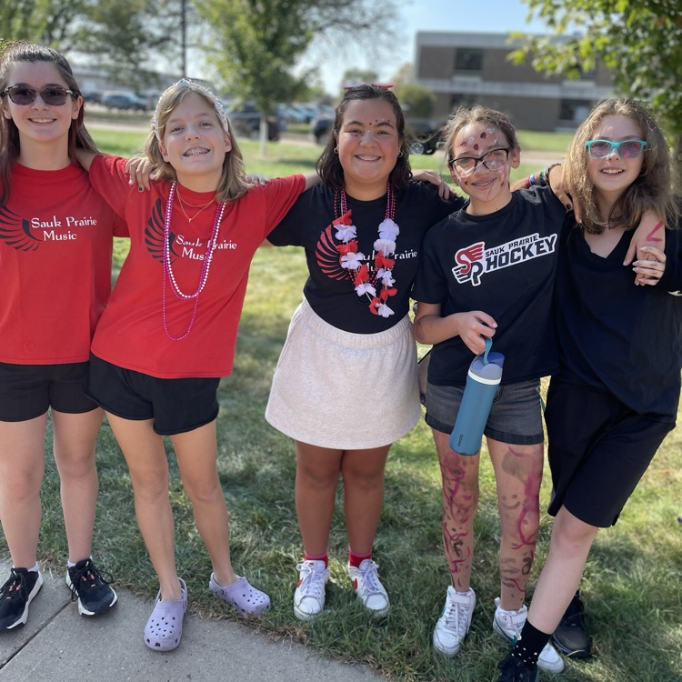 Sauk Prairie Middle School Celebrates Homecoming Week