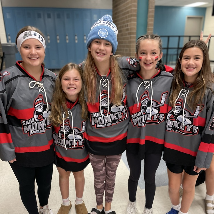 Sauk Prairie Middle School Celebrates Homecoming Week