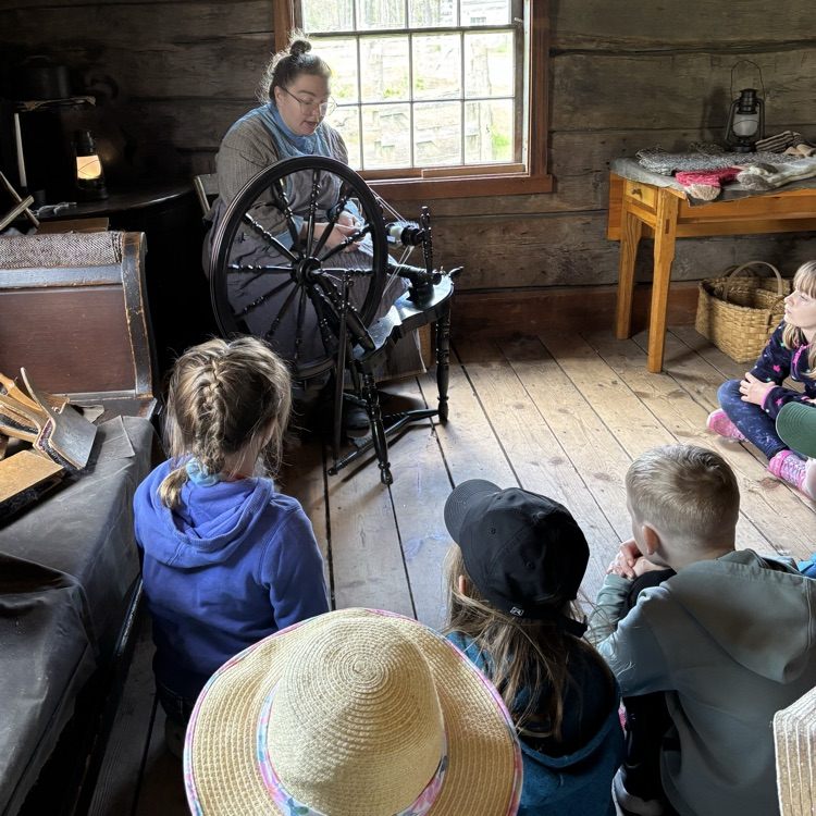 Spinning wheel in action!