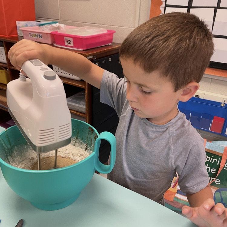 Learning how to use a mixer! 
