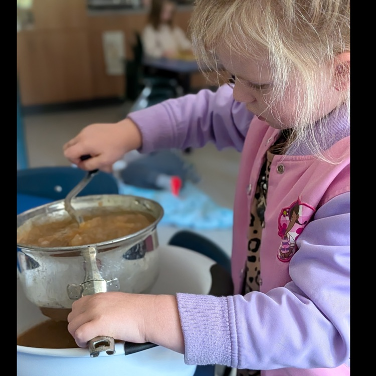 Making apple sauce!