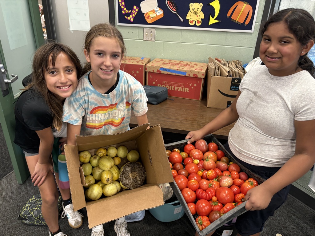 students and veggies