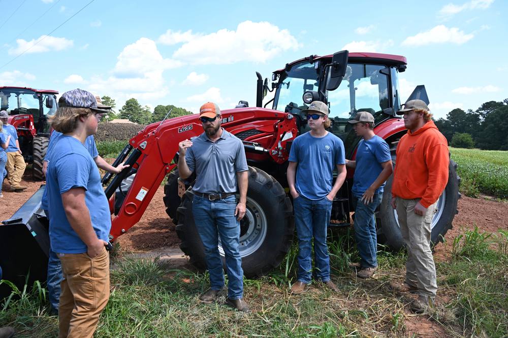 farm students