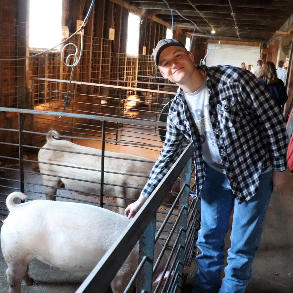 The Clemson students toured our swine center near the icon Dairy Barn.