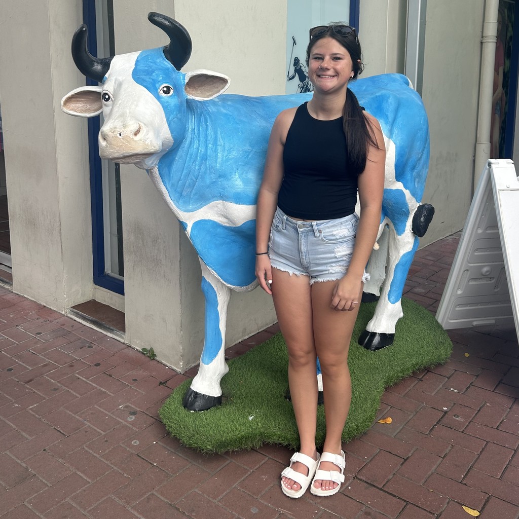 Payton Bryan found cattle even in Aruba.