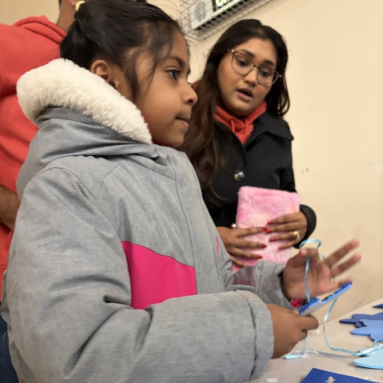 crafts with role models💚