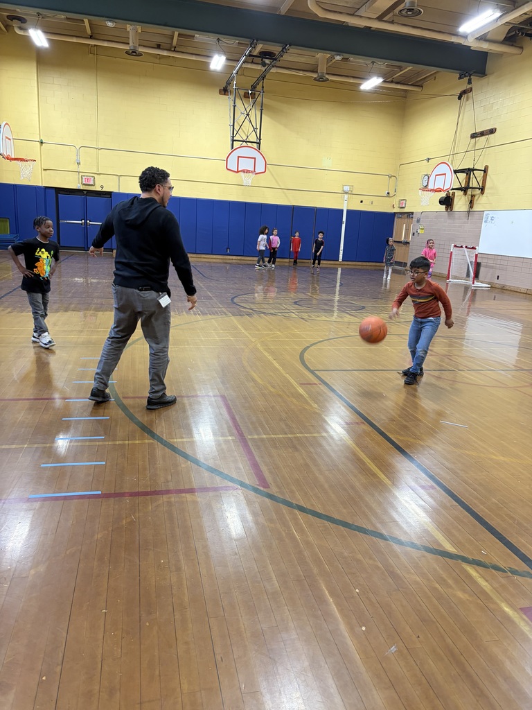 April STEAM Camp tour with Dr Cotto