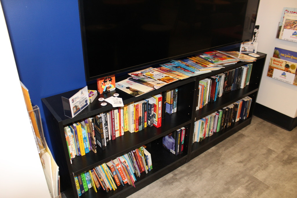 Photo:  Friends of Library Ribbon Cutting