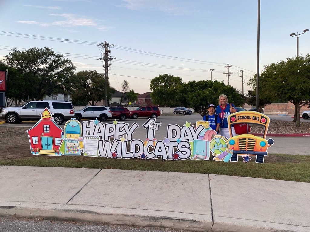 first day of school welcome sign and back drop for students and families to take memorable photos with. 