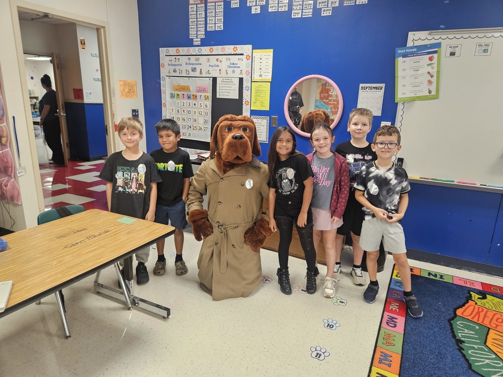 2nd Grade class with McGruff the Crime Dog