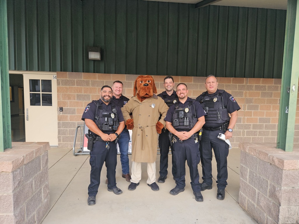 Cibolo Police Department and McGruff the Crime Dog welcomed the Watts Wildcats to school this morning!