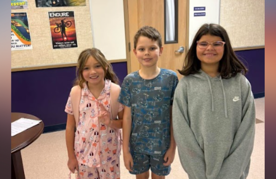 5th graders with pajamas