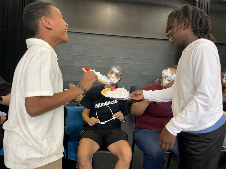 Face teacher is getting pied in the face