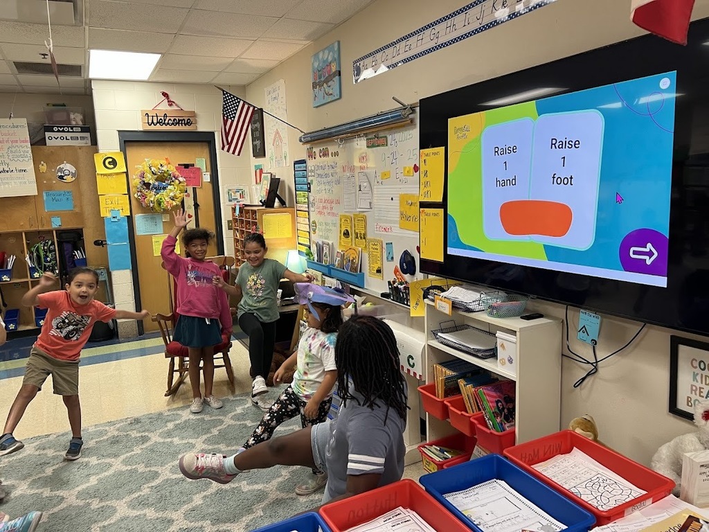 Students working together