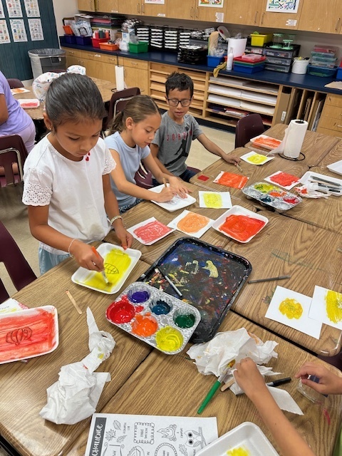 3rd graders making magic in art!