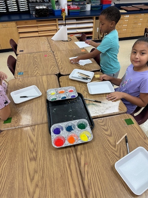 3rd graders making magic in art!