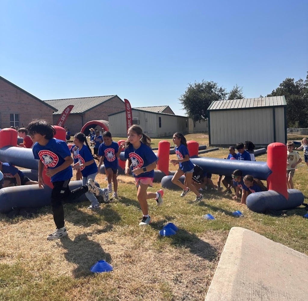 Wildcats having a BLAST at the Obstacle Run!