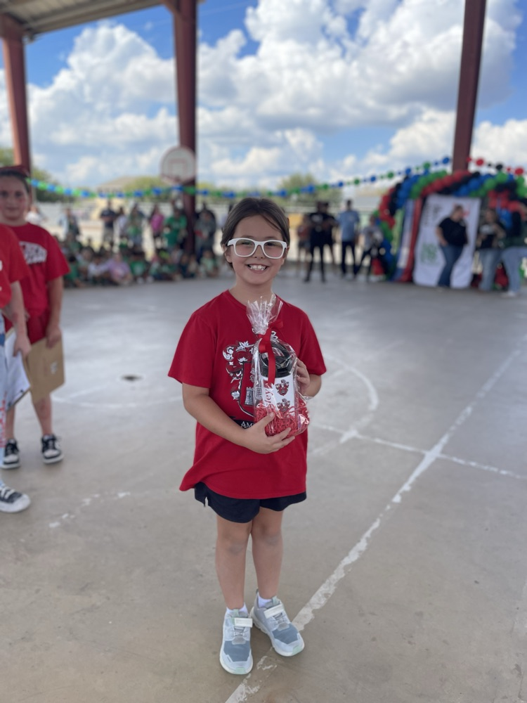 student receiving award for most house points earned