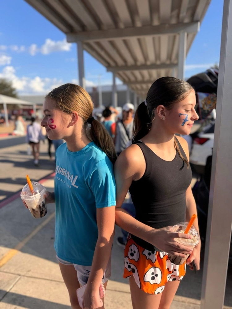 students with face paint 6 & 7