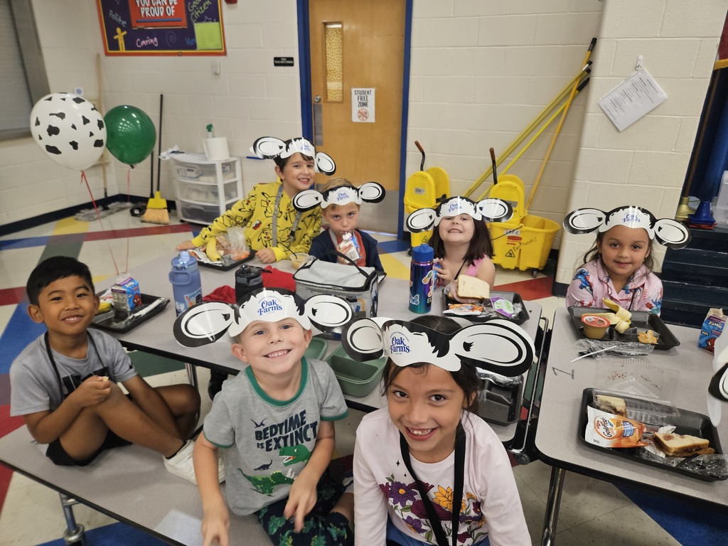 Oak Farms visited the Wildcats at lunch today