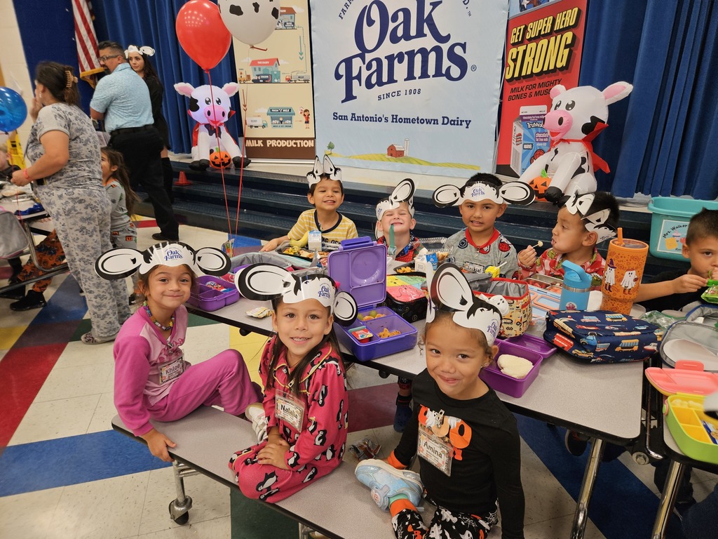 Oak Farms visited the Wildcats at lunch today