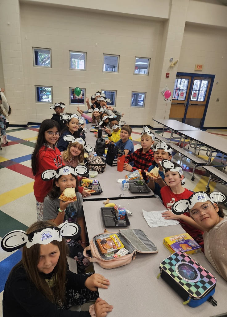 Oak Farms visited the Wildcats at lunch today