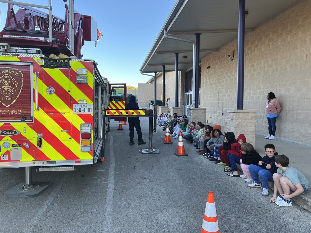 students with schertz Quint 3 truck