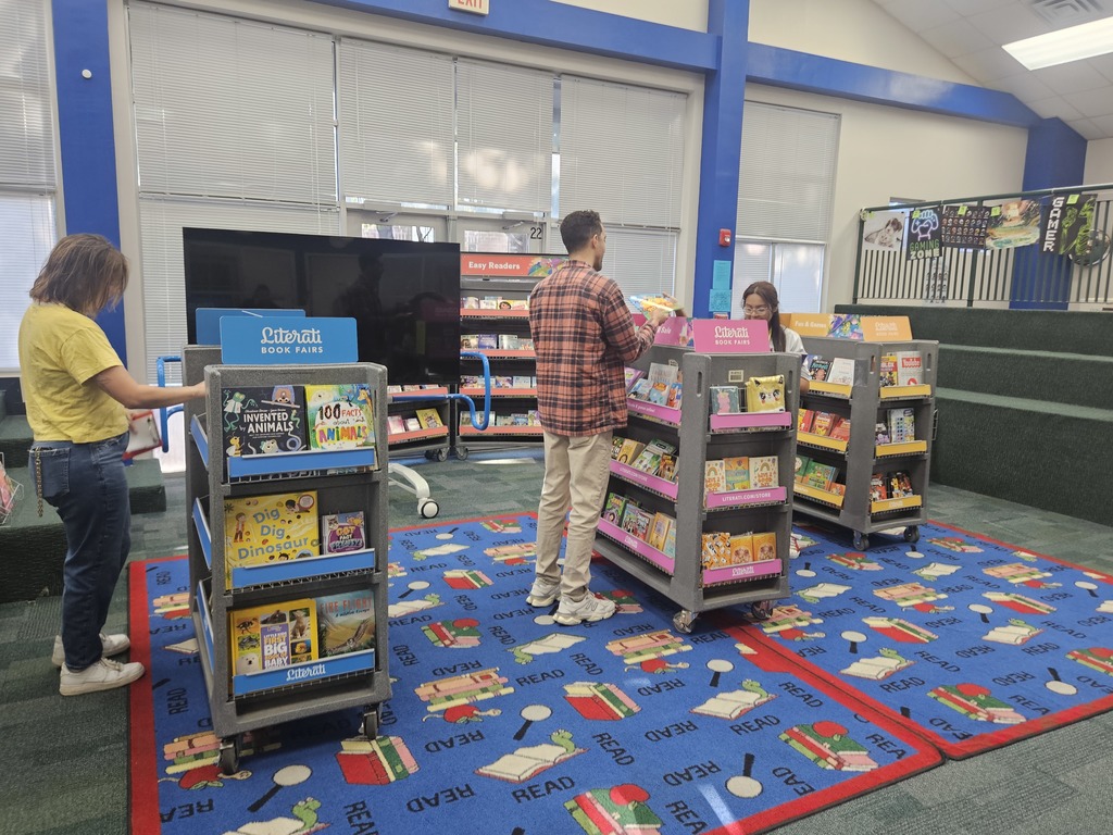 Volunteers working hard around campus