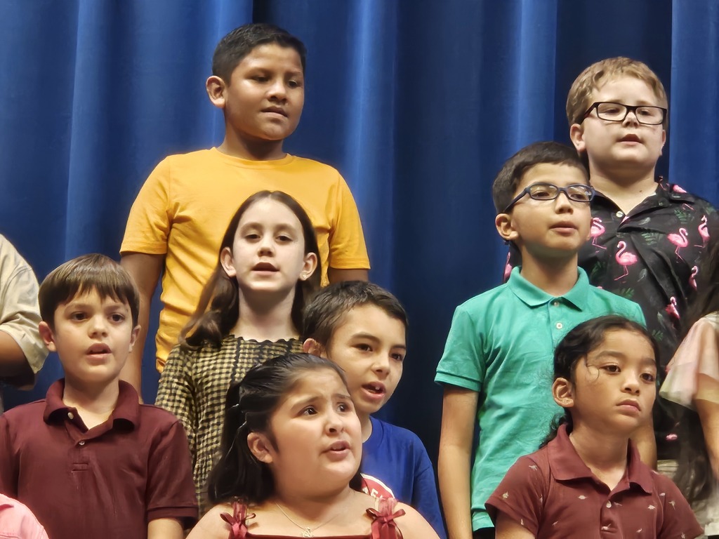 3rd Grade Thanksgiving Choir Performance