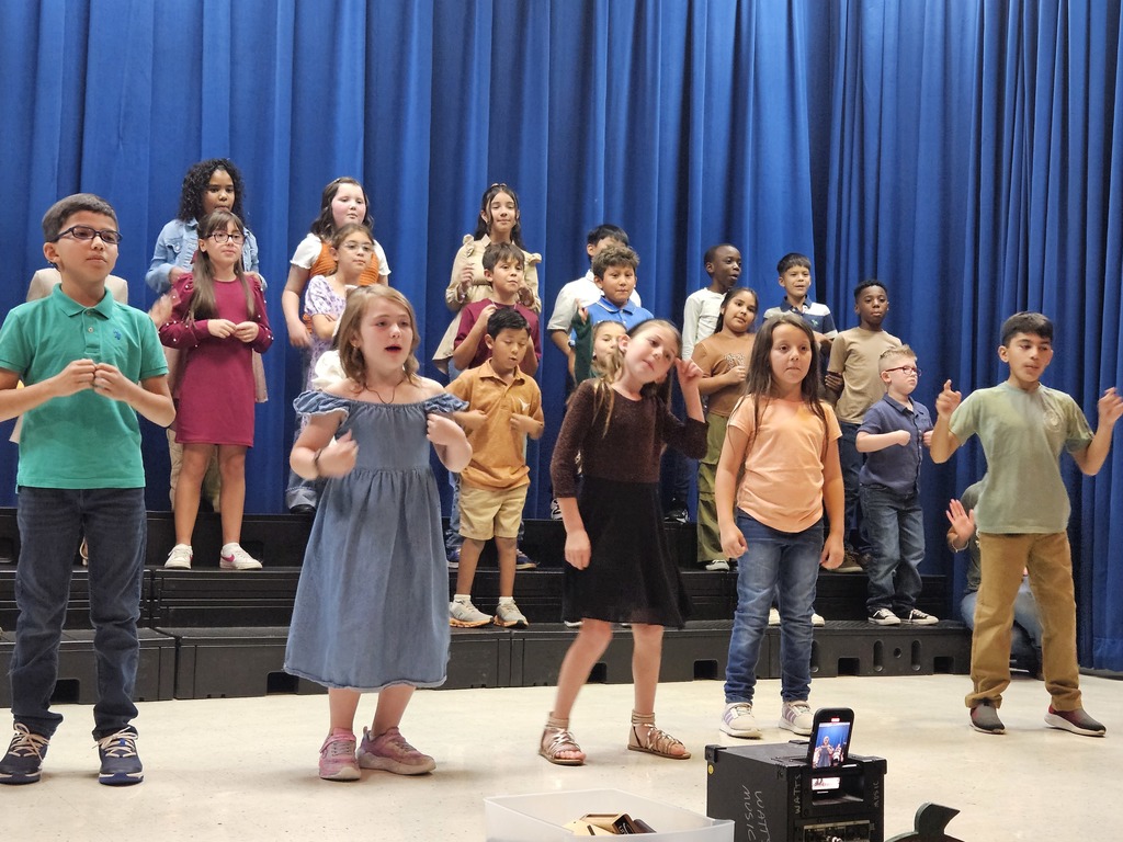 3rd Grade Thanksgiving Choir Performance