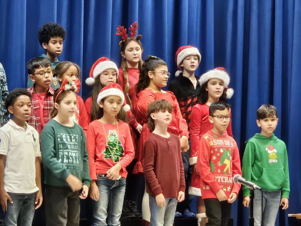 4th Grade Holiday Program