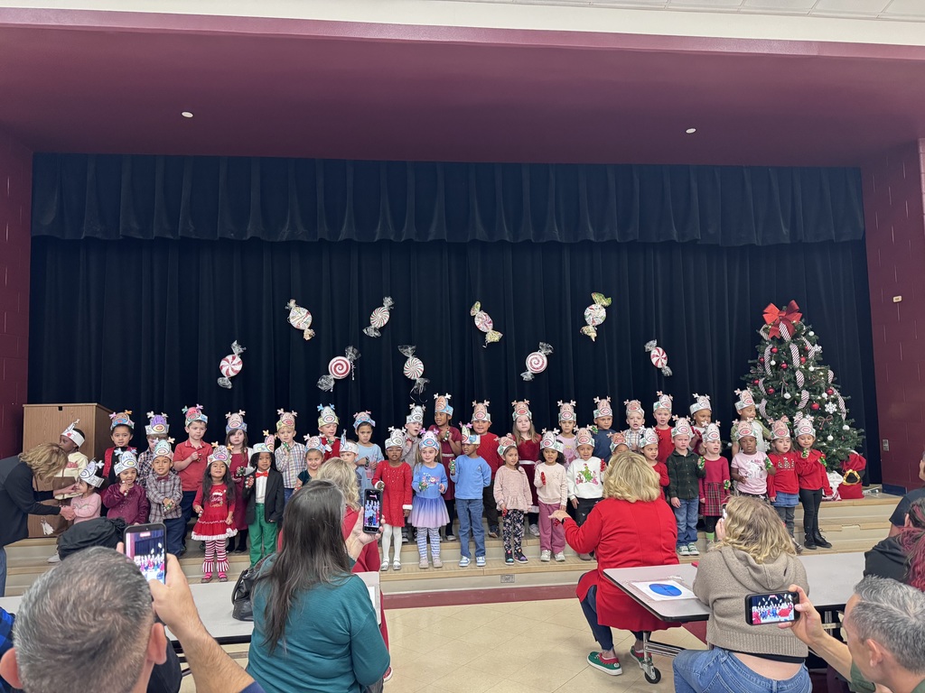 PreK Carolers