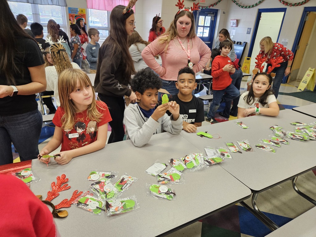 Clemens Culinary Department treated our 4th graders to an afternoon of fun!